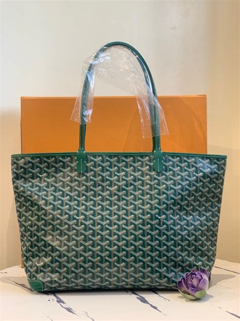 goyard artois mm green|goyard artois mm price 2024.